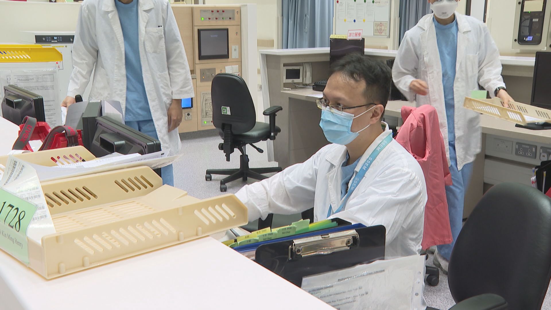 醫管局全職醫生及護士流失率下跌 人手錄得正增長