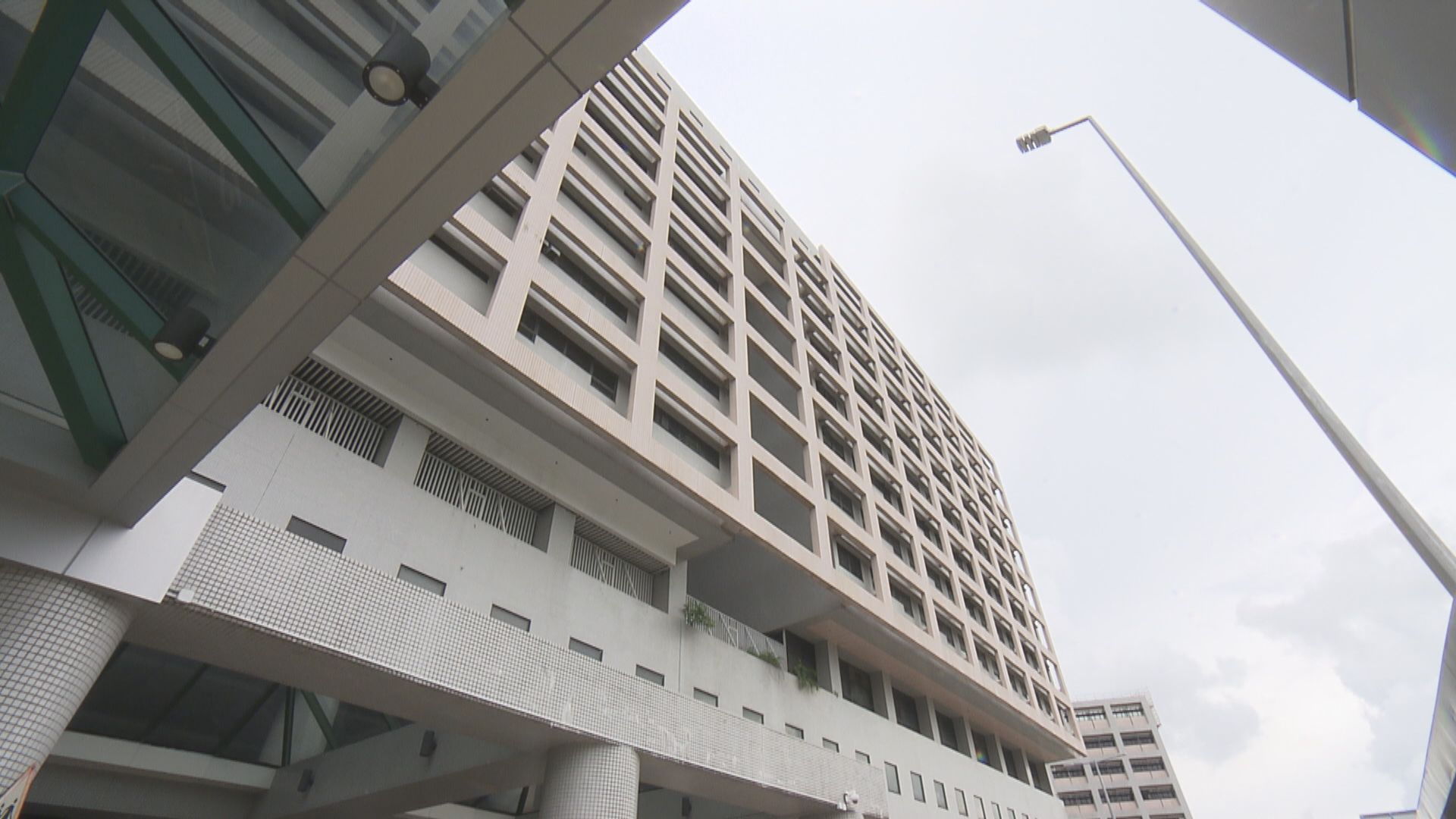 醫管局成立委員會　檢討公院醫療儀器等的保養