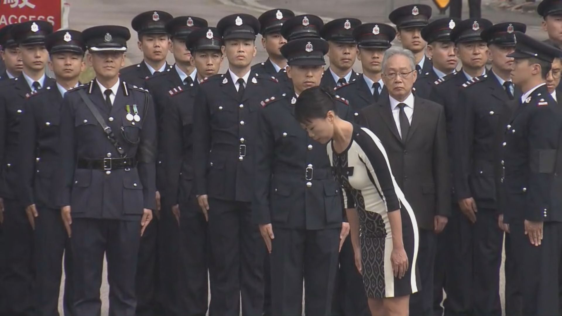 宏福苑五級火災｜大埔民政事務專員陳巧敏就路祭衣着引起關注致歉