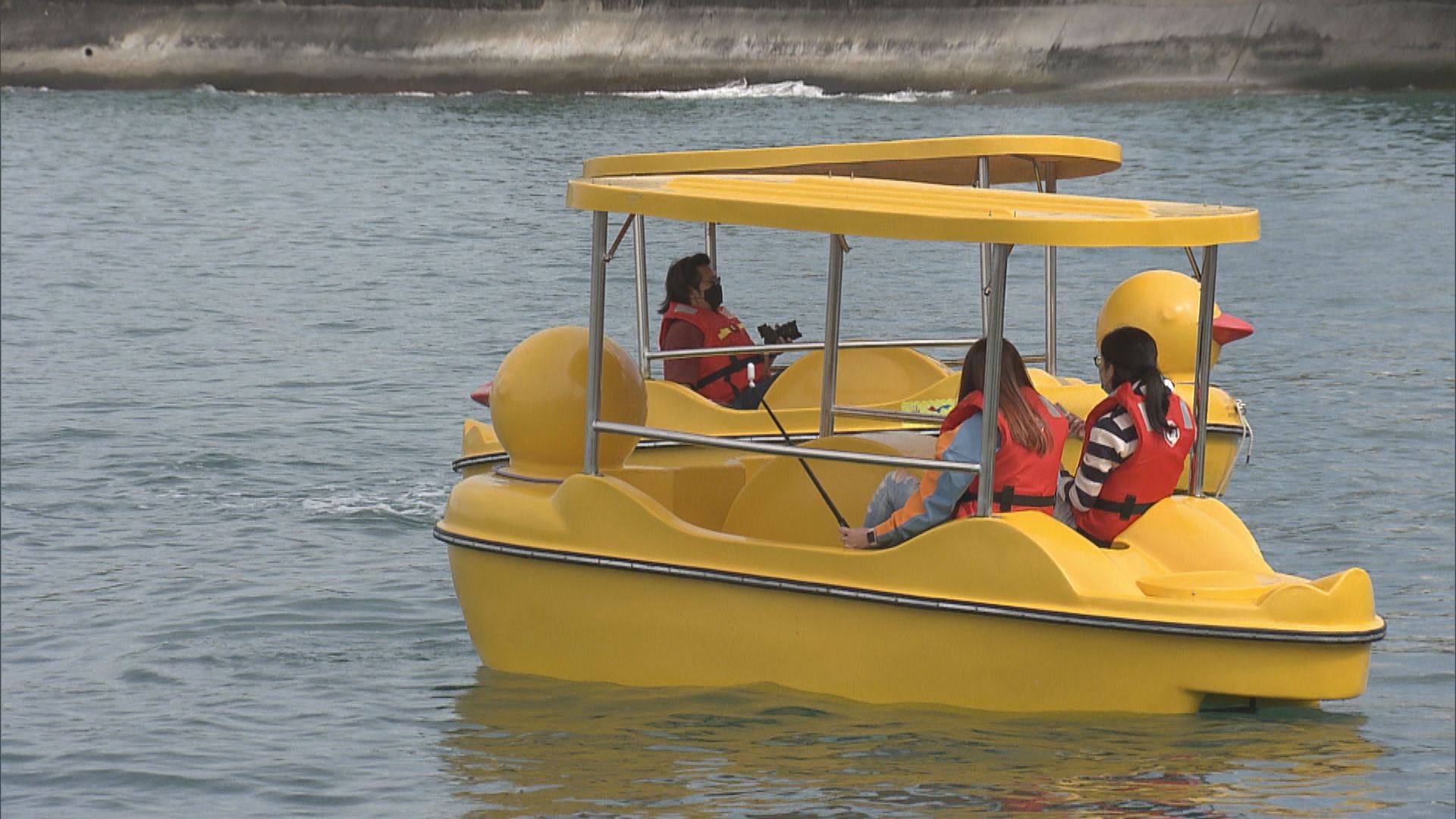 灣仔海濱平安夜開放新路段　市民可於維港「踩艇仔」