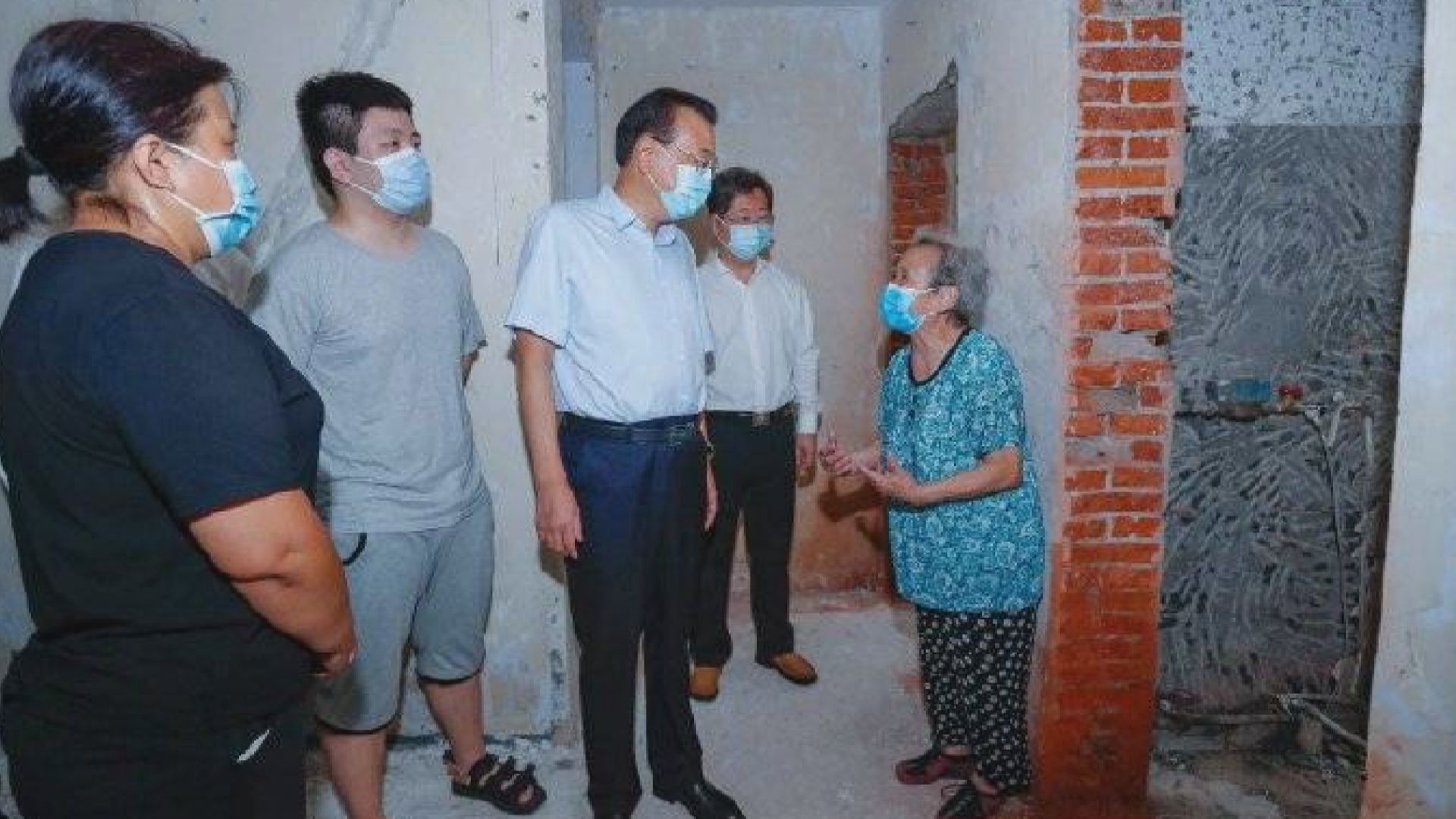 李克強視察鄭州地鐵　強調對失職瀆職要問責追責