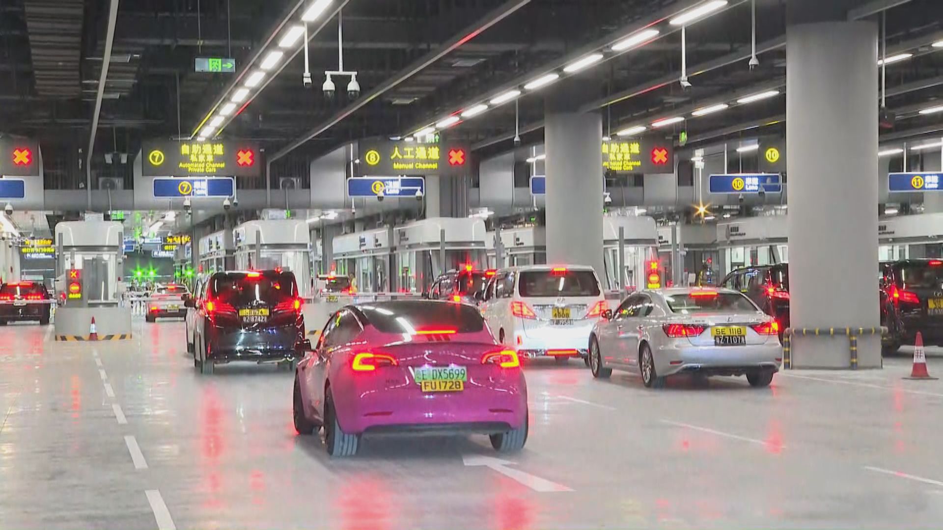 皇崗口岸新聯檢大樓跨境車道開放　司機指較以往方便