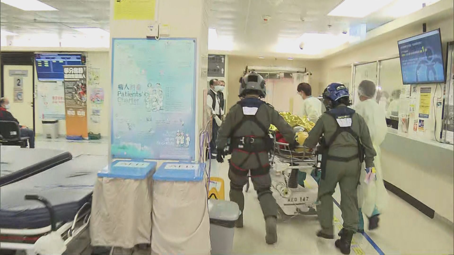 屯門菠蘿山一中年漢墮山　清醒送院