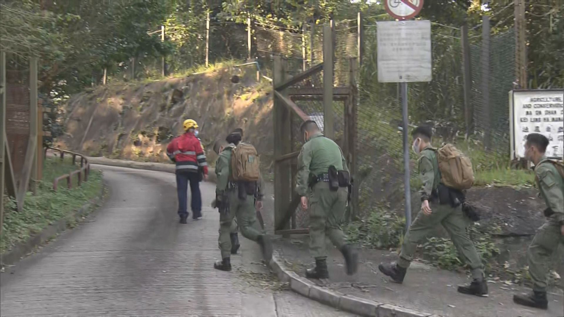 父子西貢行山失蹤獲救　父昏迷子清醒送院