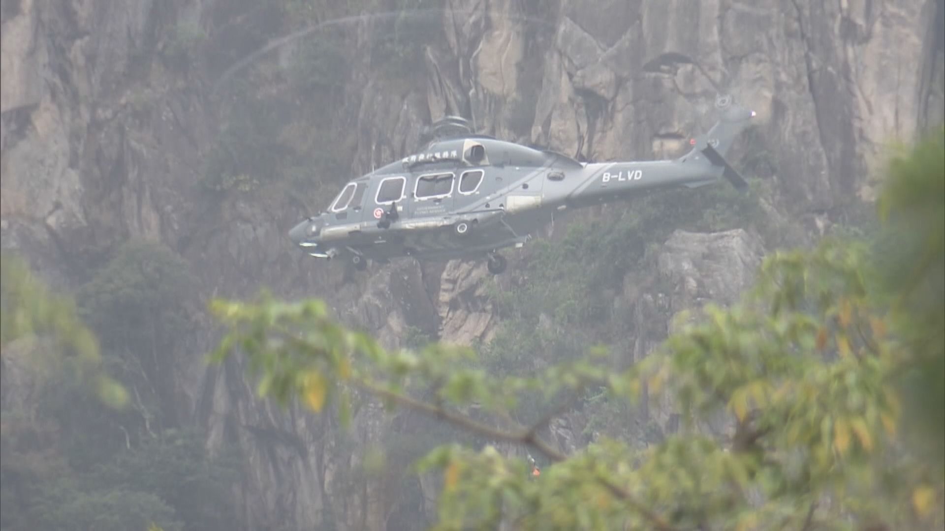 獅子山有行山人士懷疑墮崖昏迷