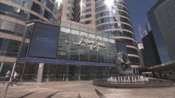 彭博：港交所擬縮減惡劣天氣下開市計劃