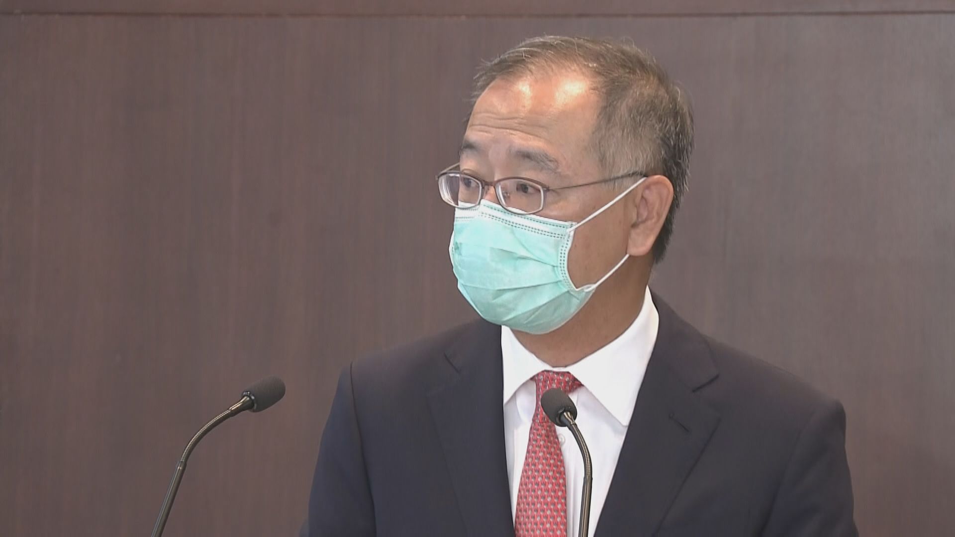 余偉文籲市民小心評估銀行加息風險