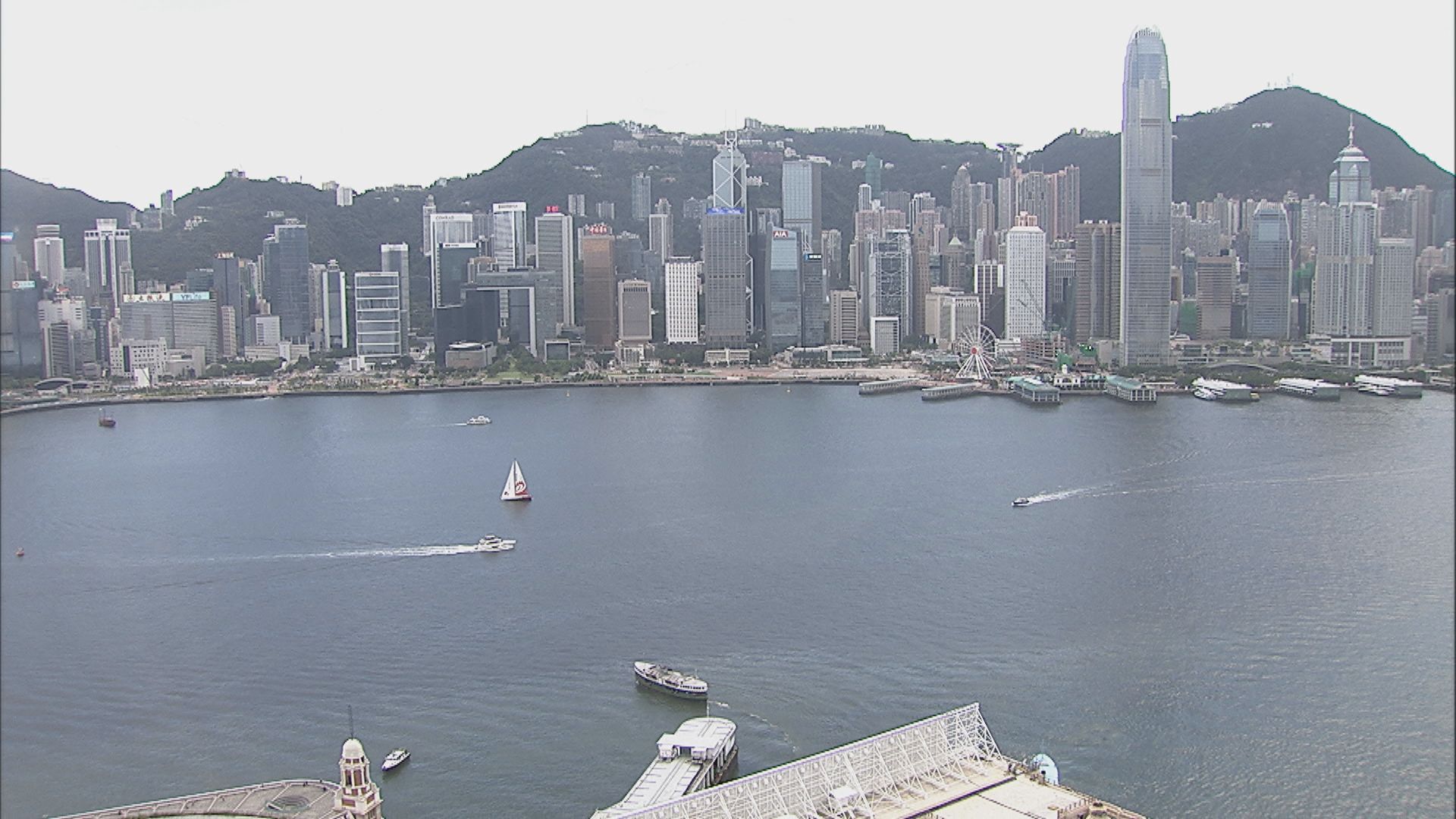 熱帶氣旋稍後闖港800公里範圍　天文台今晚發出一號戒備信號