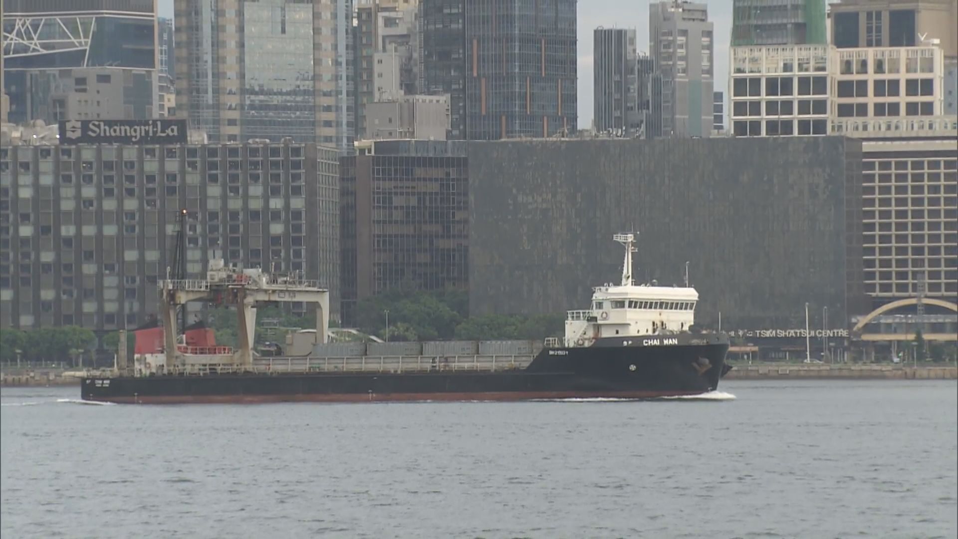 樺加沙襲港｜天文台料樺加沙維持超強颱風強度　明早最接近珠江口一帶