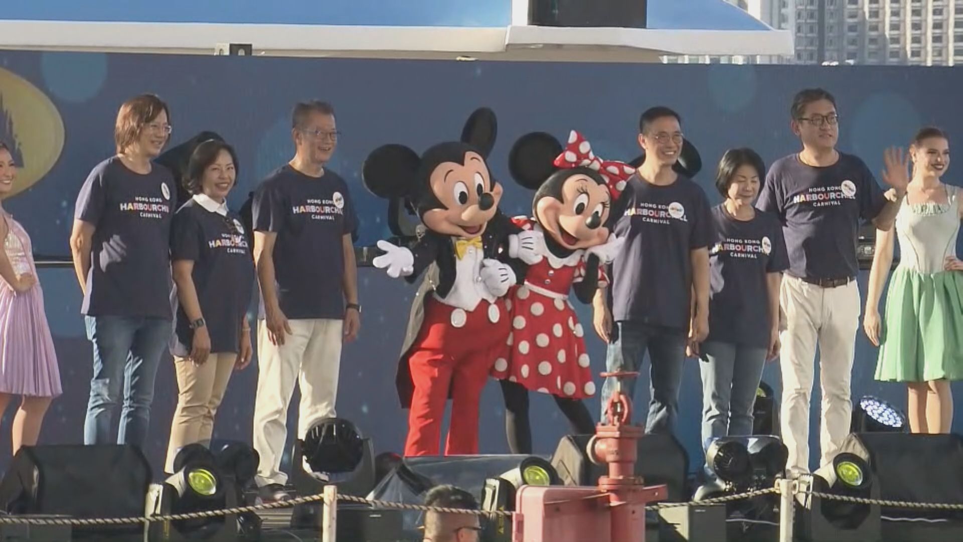 維港嘉年華開幕 陳茂波冀市民開心消費