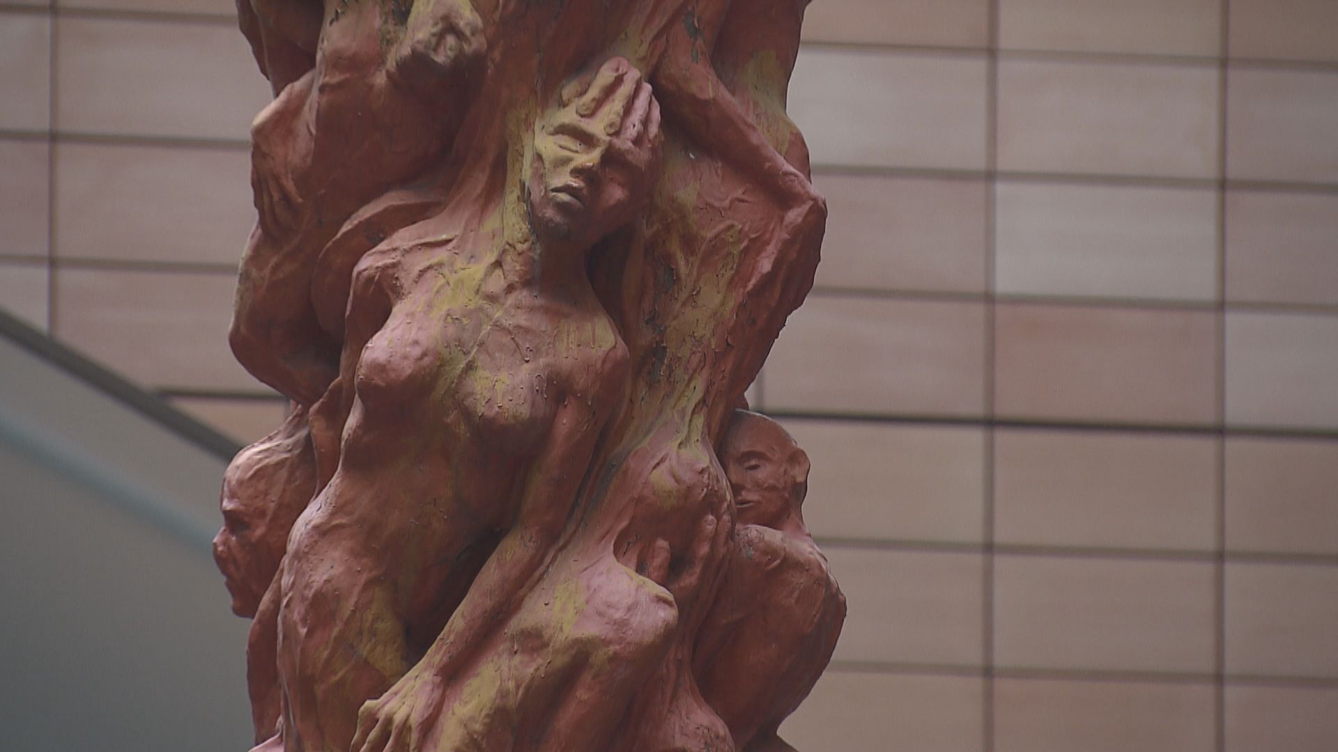 支聯會稱港大限下周三前移走國殤之柱　已回信要求保留