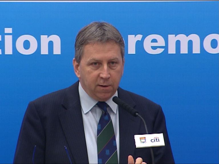 馬斐森重申會維護港大學術自由