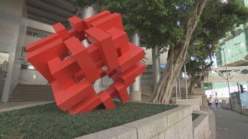 何永賢：250個公屋戶主動交回單位