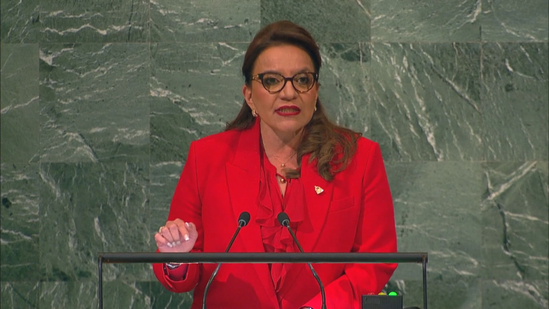 洪都拉斯總統卡斯特羅周五訪華