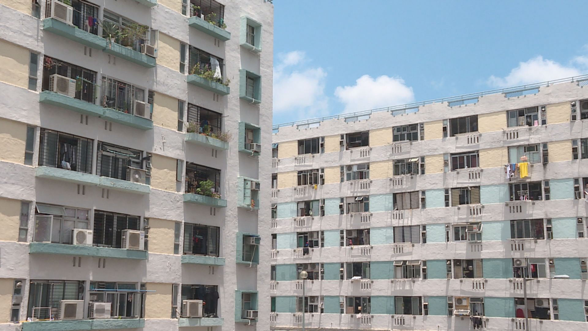 房委會建議調高公屋入息及資產限額