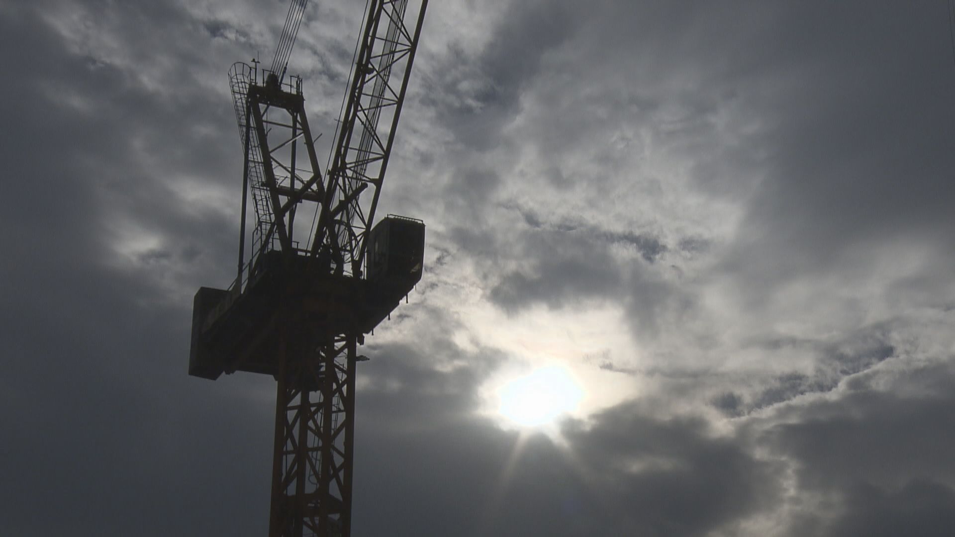 黃色工作暑熱警告取消十分鐘後再發出 工會批評兒戲