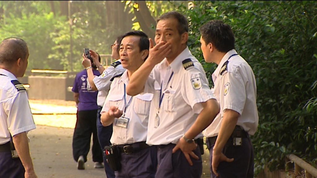 政府倡為基層僱員立法合約工時　料最快3年後實施