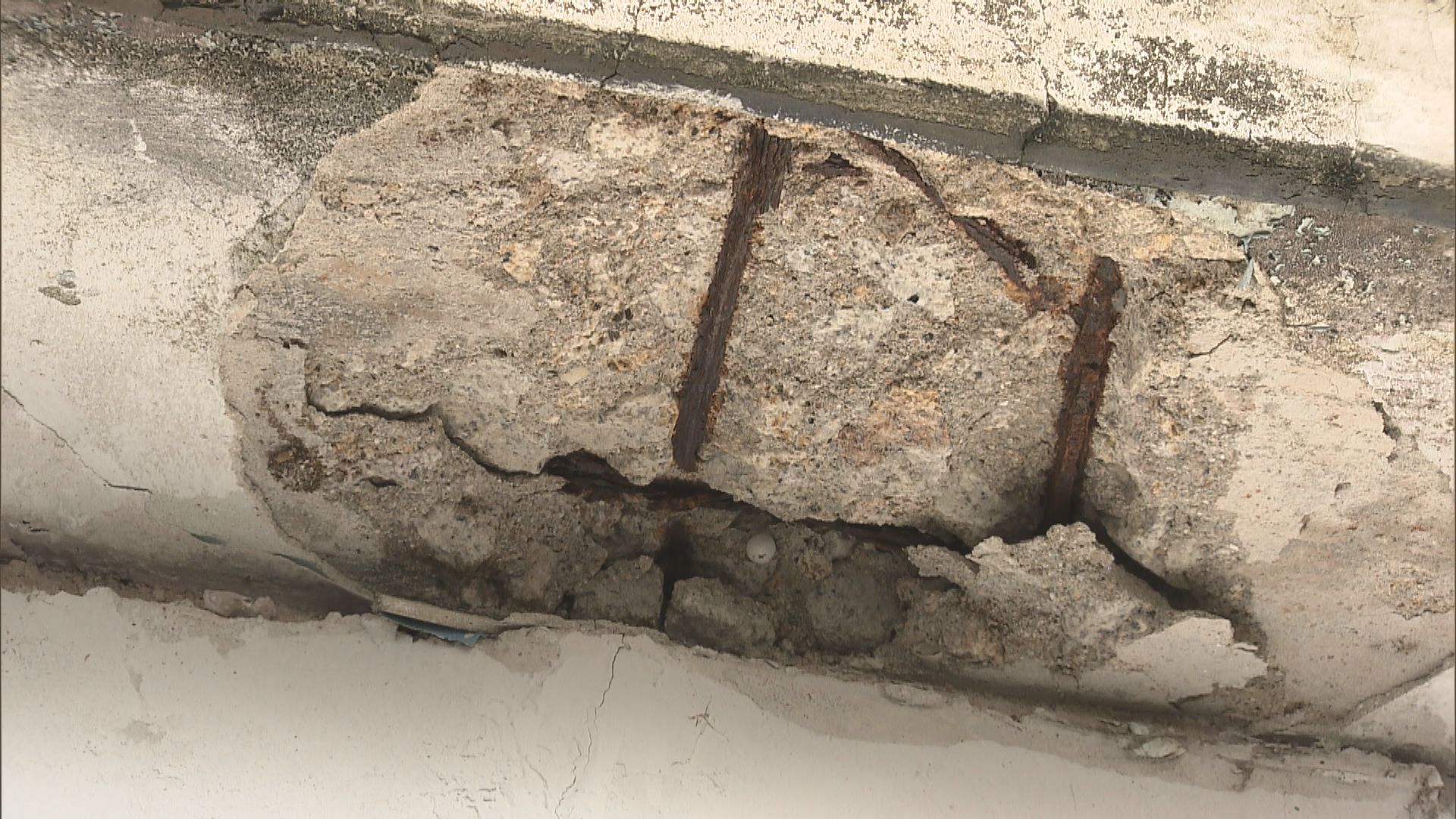 茶果嶺村民憂爆破工程影響寮屋結構