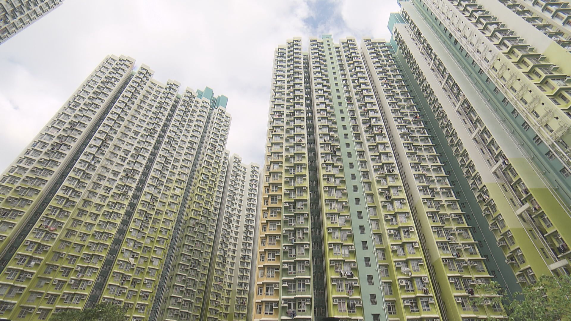 公屋富戶｜何永賢指「組合拳」見效　已回收逾八千個公屋單位