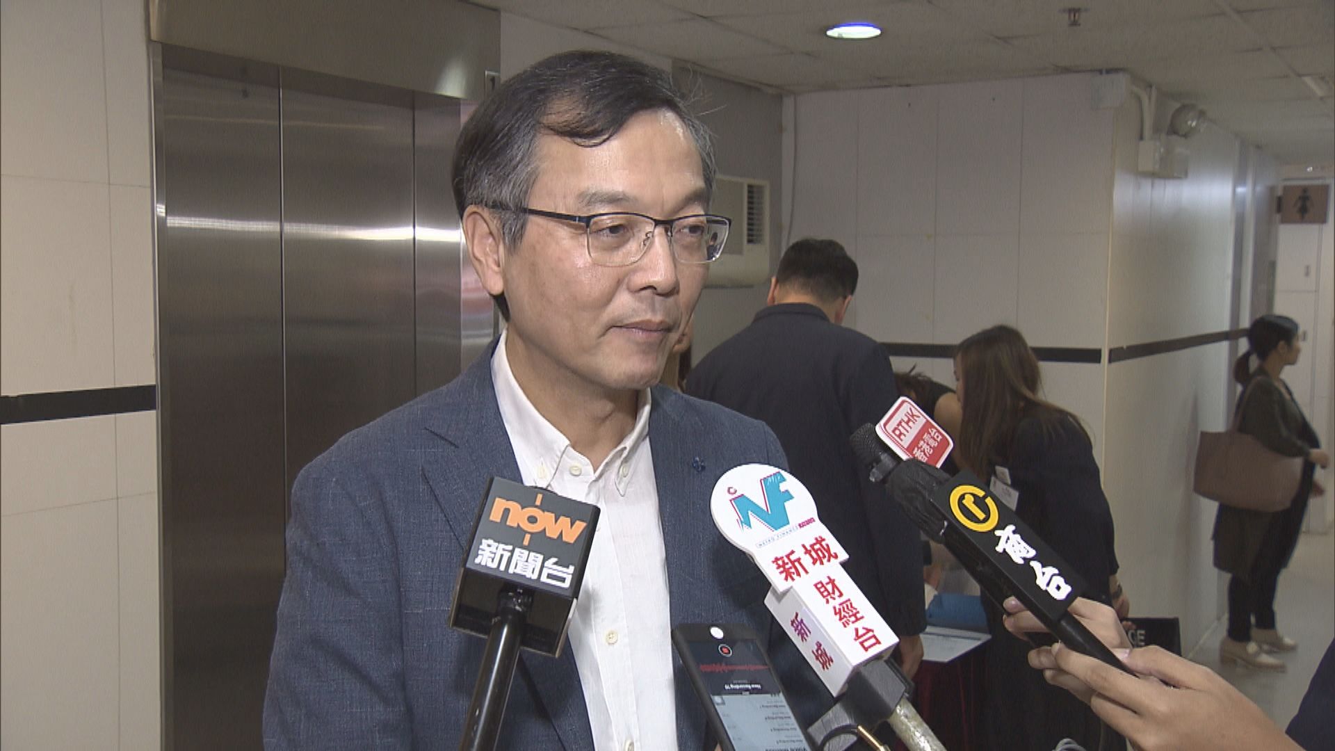 林正財冀政府放寬安老院舍地積比增宿位