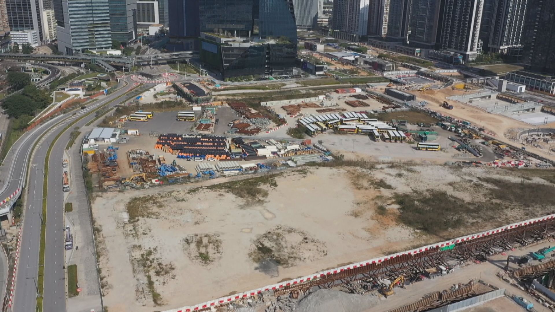 黃偉綸：「2+5」年期後　簡約公屋將完成歷史任務