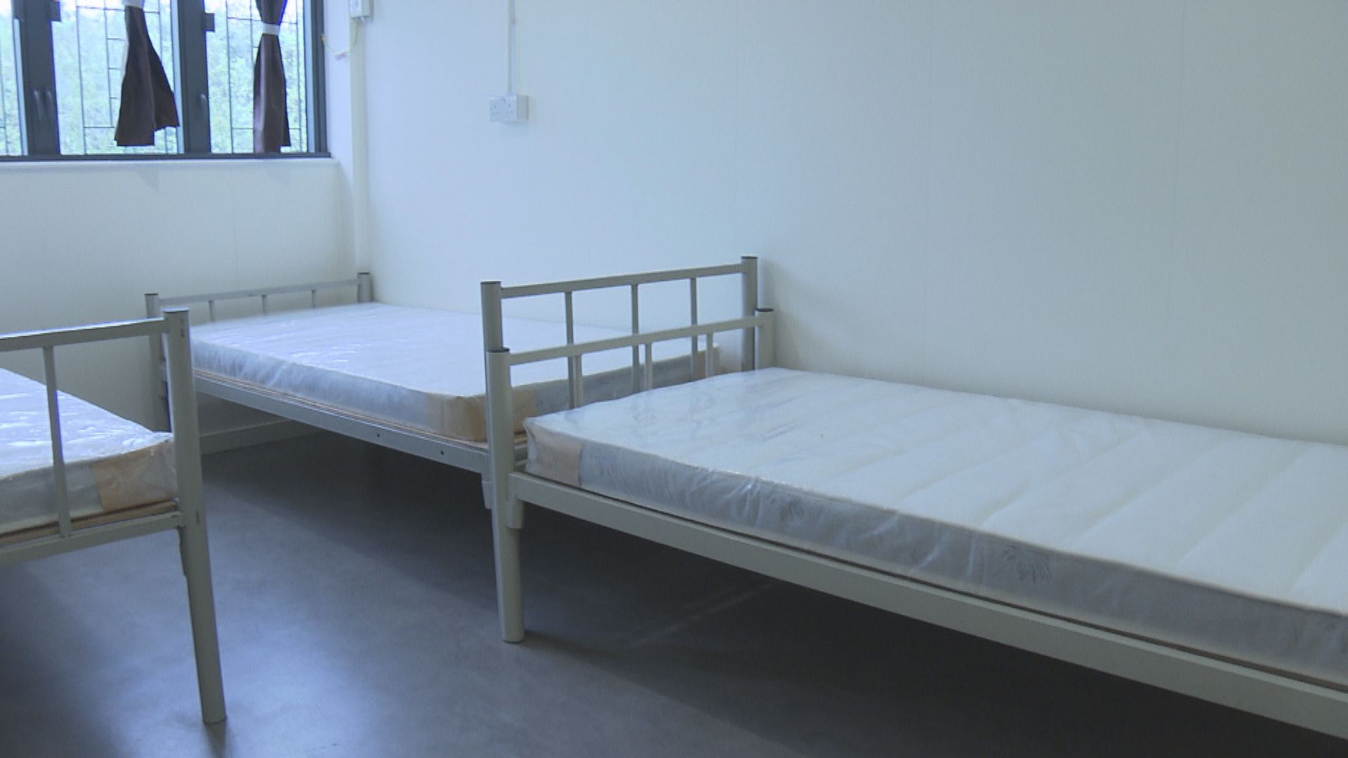 「要有光」獲批逾9千萬元 改裝工廈做過渡屋