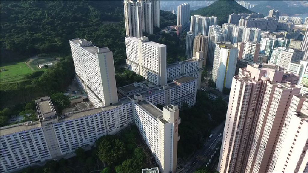 房署建議調整申請公屋入息和資產上限