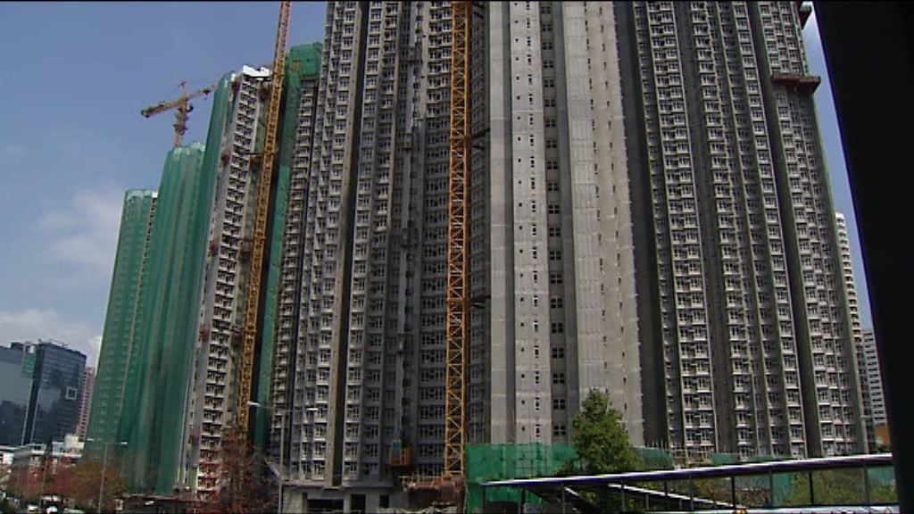 2022年度公營房屋建成量僅1.48萬個