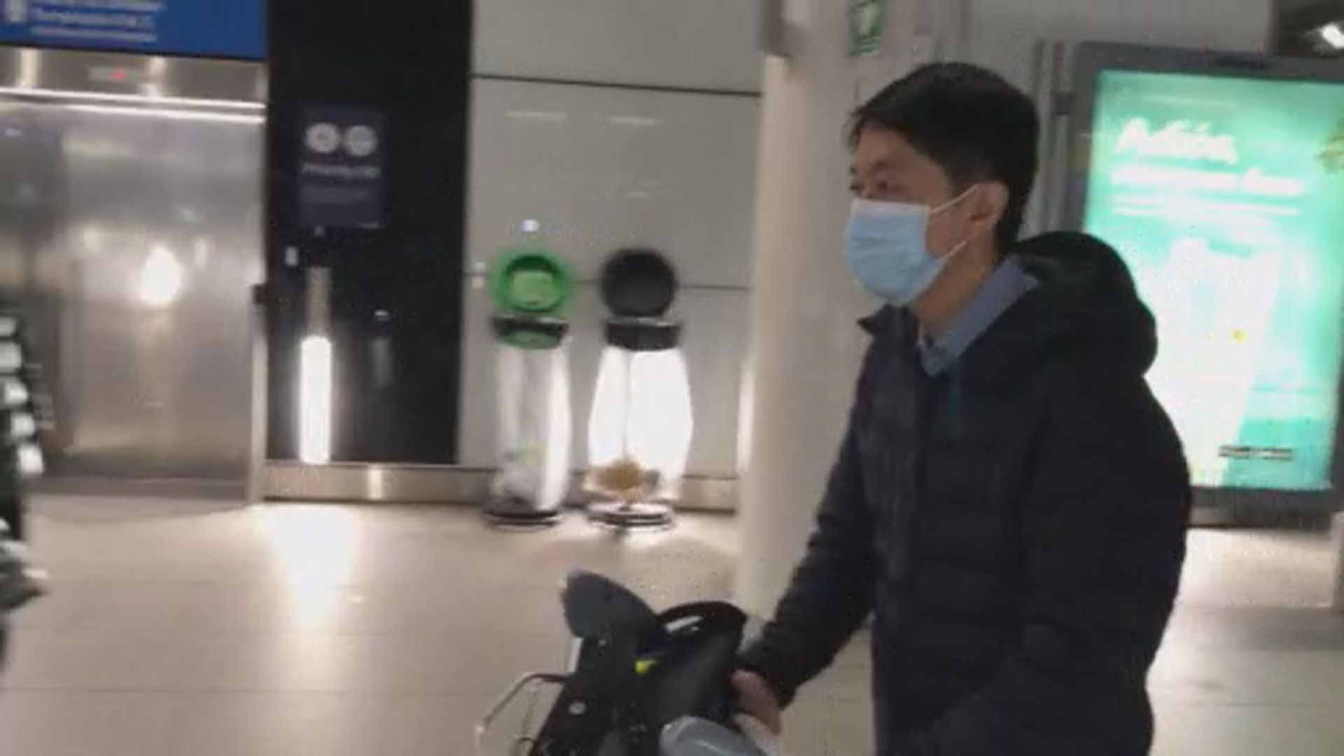 滙豐銀行發言人：不能評論許智峯銀行戶口遭凍結事宜