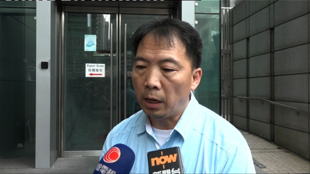 許智峯被帶到灣仔警察總部　胡志偉到場了解