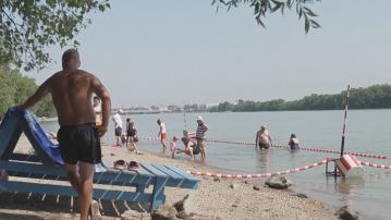 半世紀後解禁｜匈牙利相隔數十年重開多瑙河泳區　市民攜犬暢泳