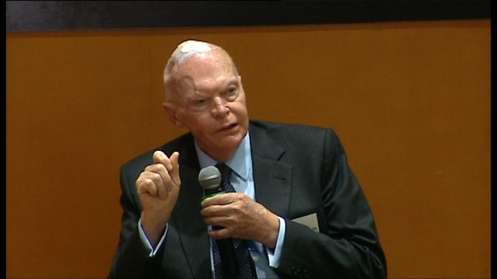 施百偉：應刪廉政專員受特首命令及管轄條文