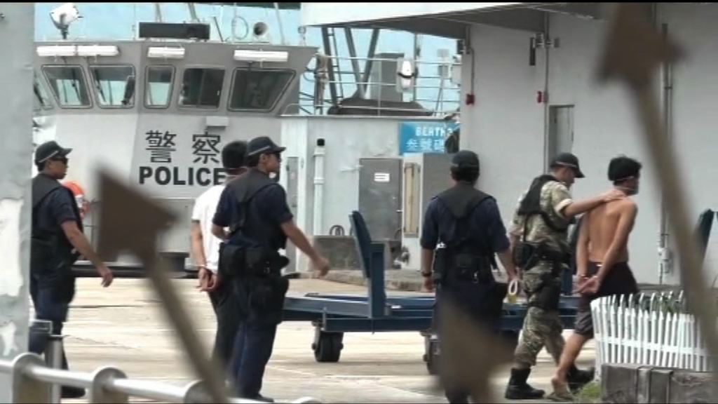 水警西貢拘七人涉非法入境等