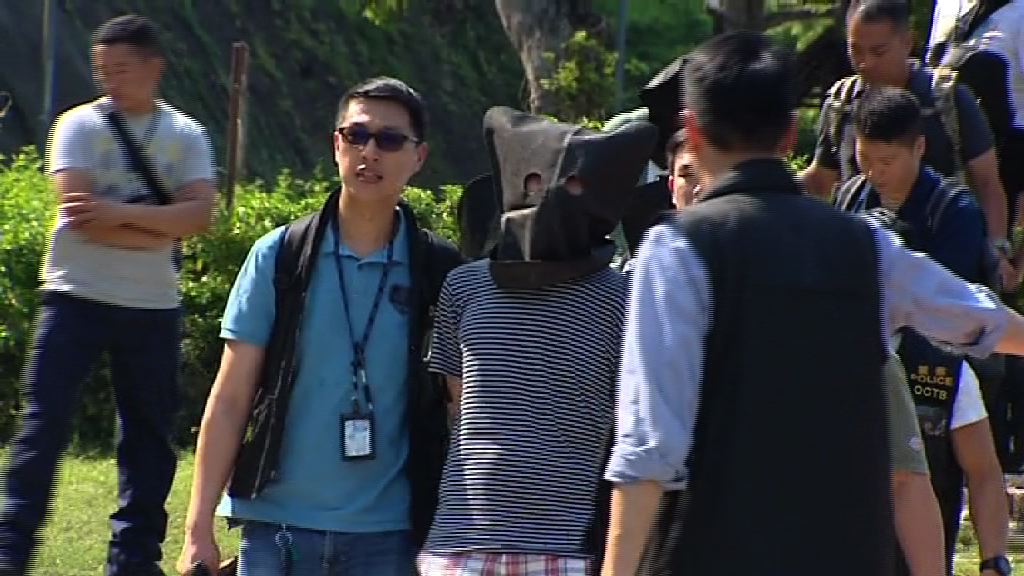 警方西貢破人蛇集團拘12人