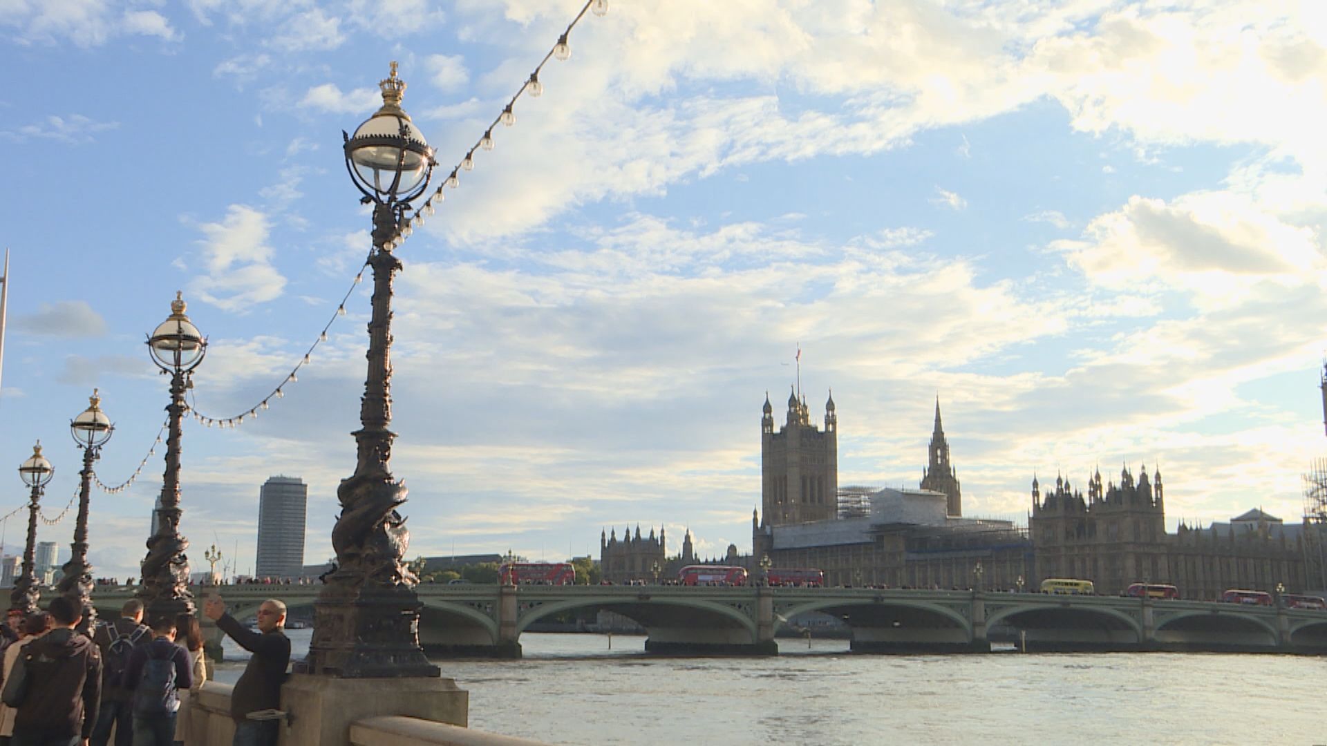 IMF：英國財政計劃或破壞貨幣政策