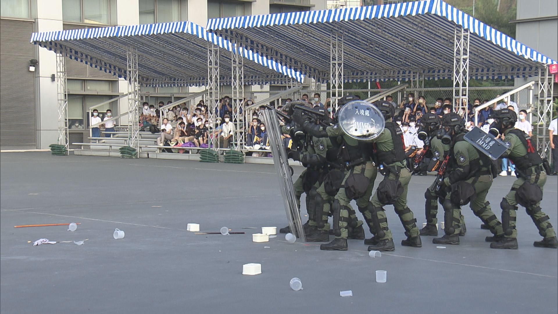 入境事務學院開放日　緊急應變隊首以全副武裝對外演示