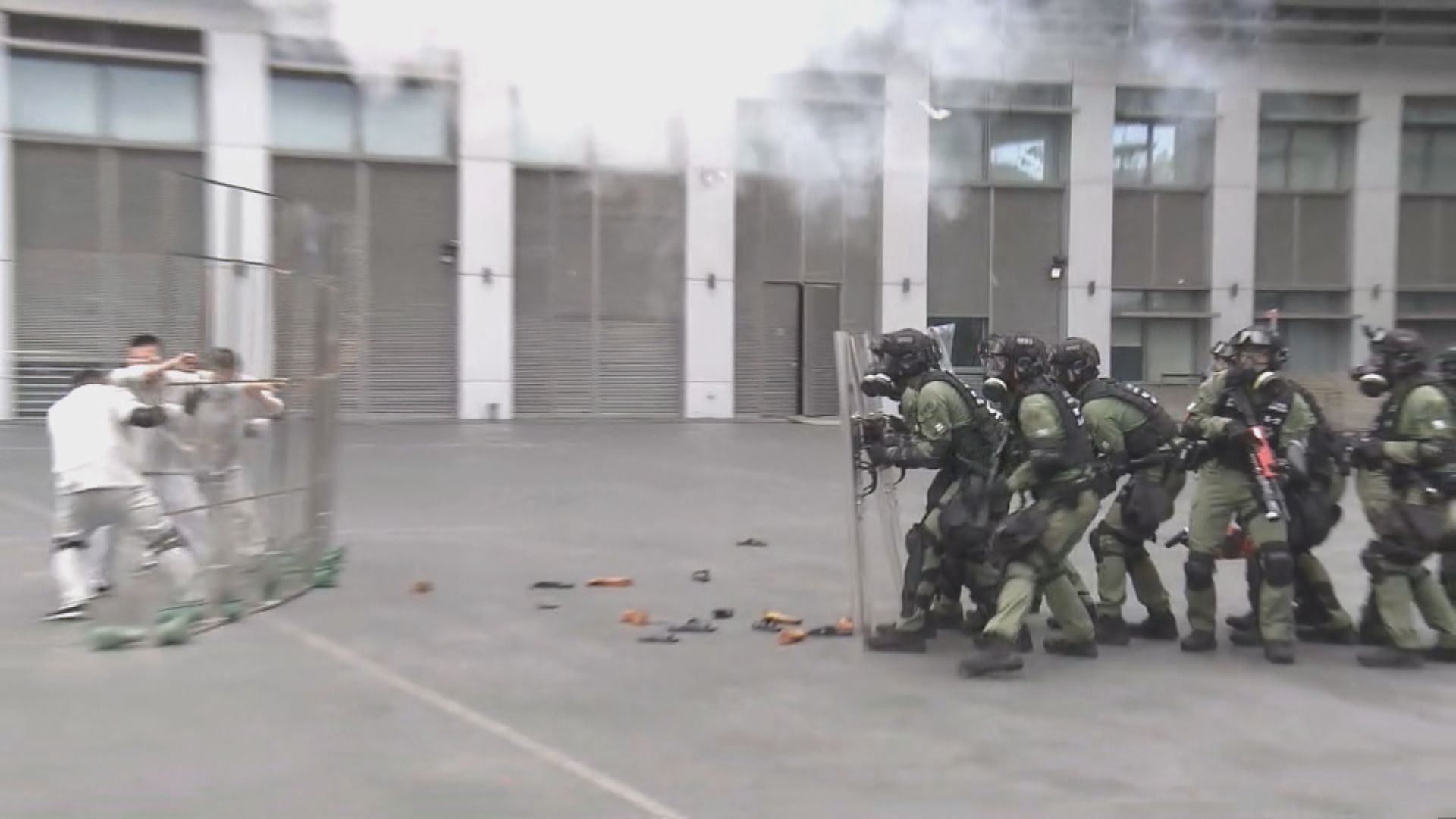 市民參觀入境事務學院開放日　郭俊峯：投考入境處人數上升