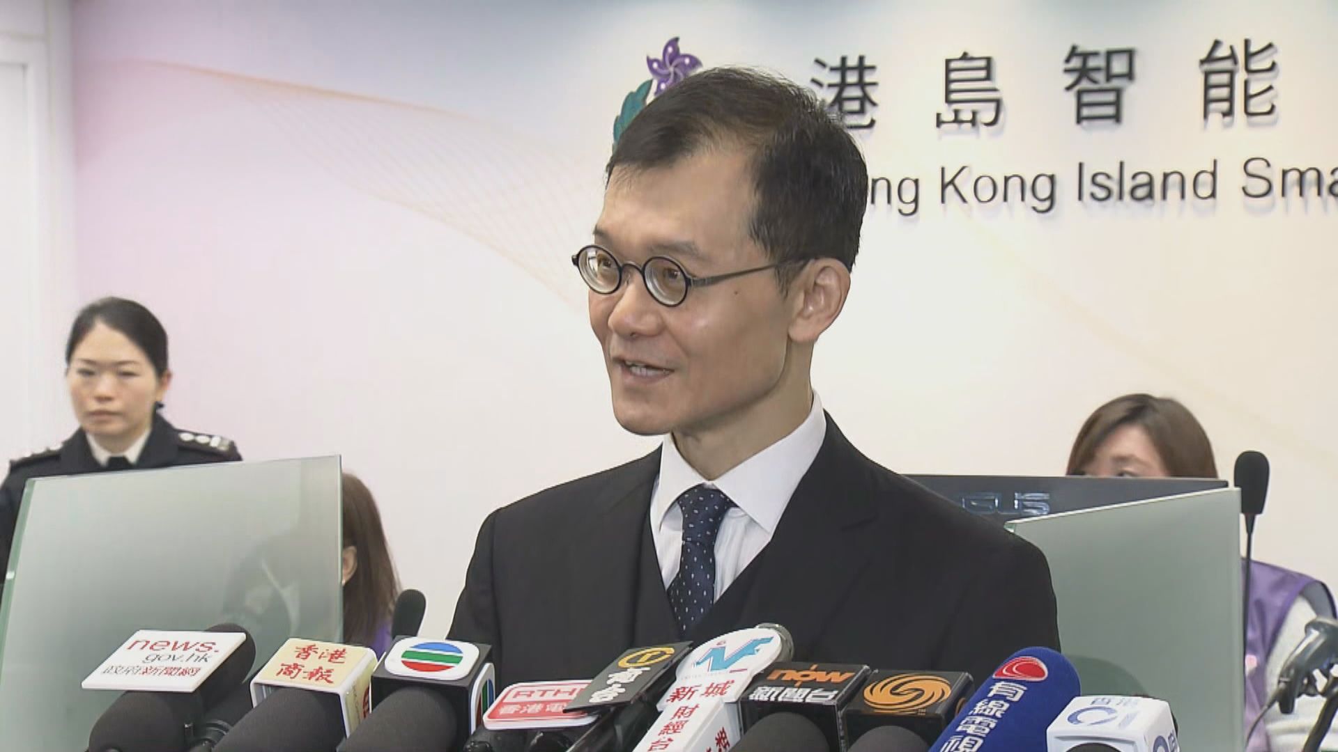 入境處：已簽發過萬張新身份證