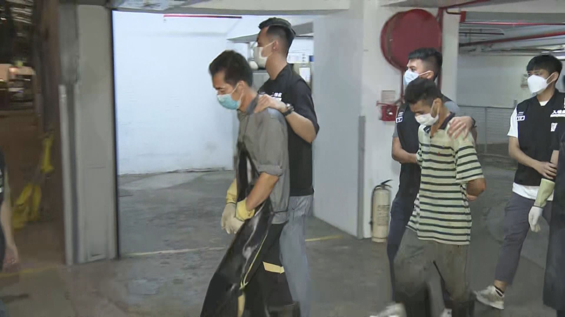 入境處屯門打擊黑工　11人被捕