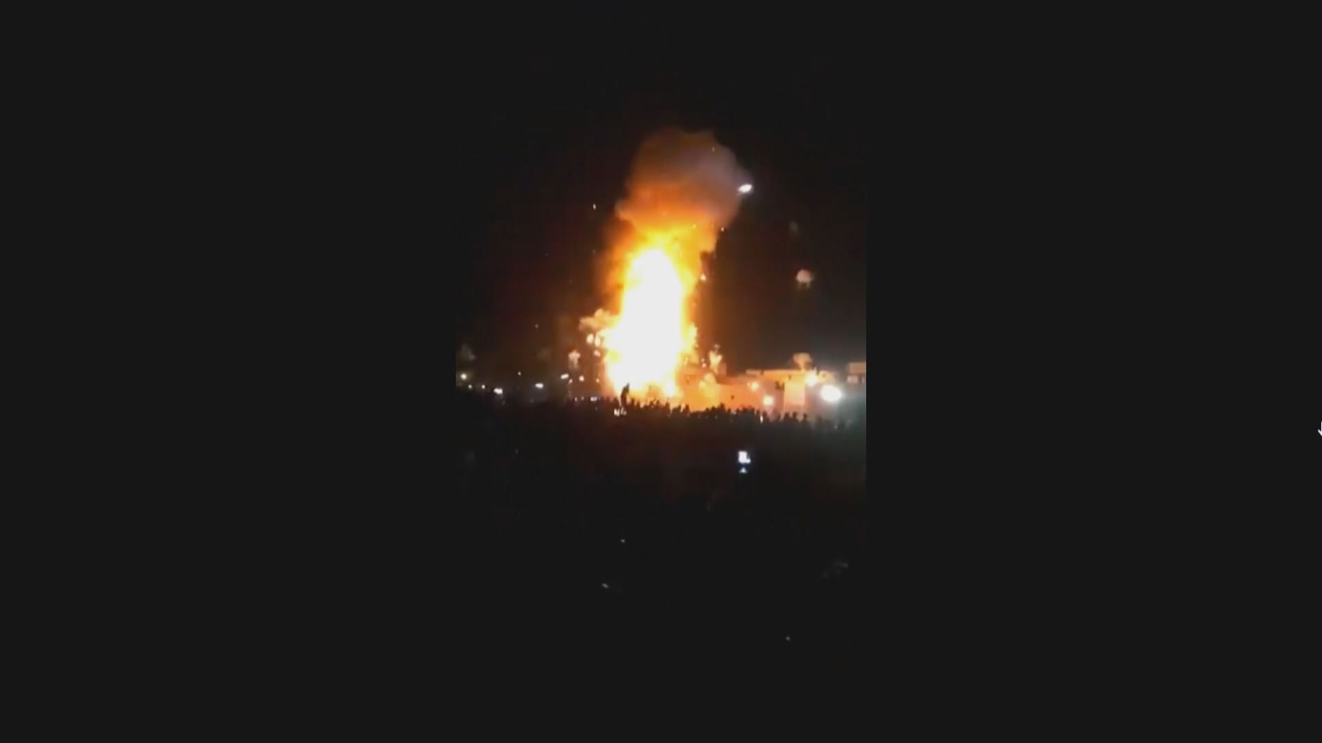 印度火車撞人群逾50死