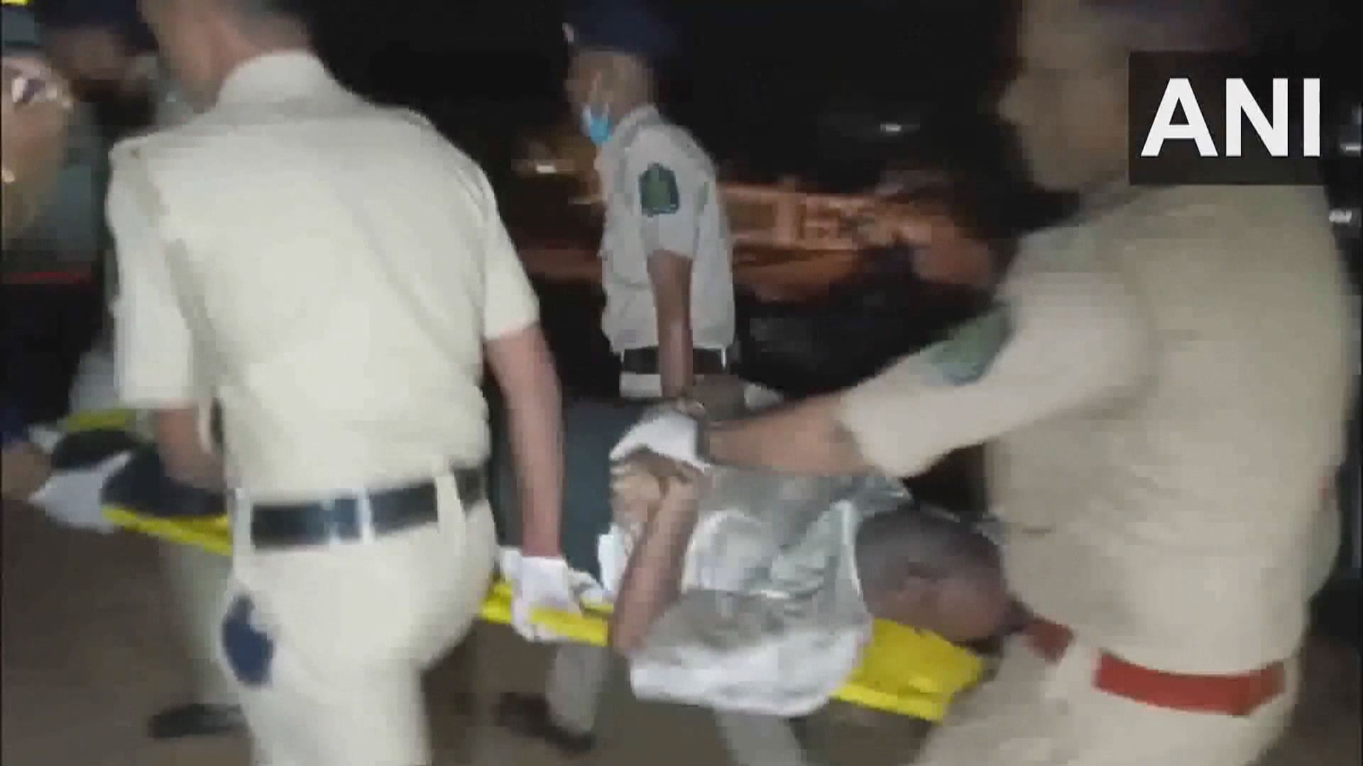 印度果阿邦夜總會大火至少25人喪生