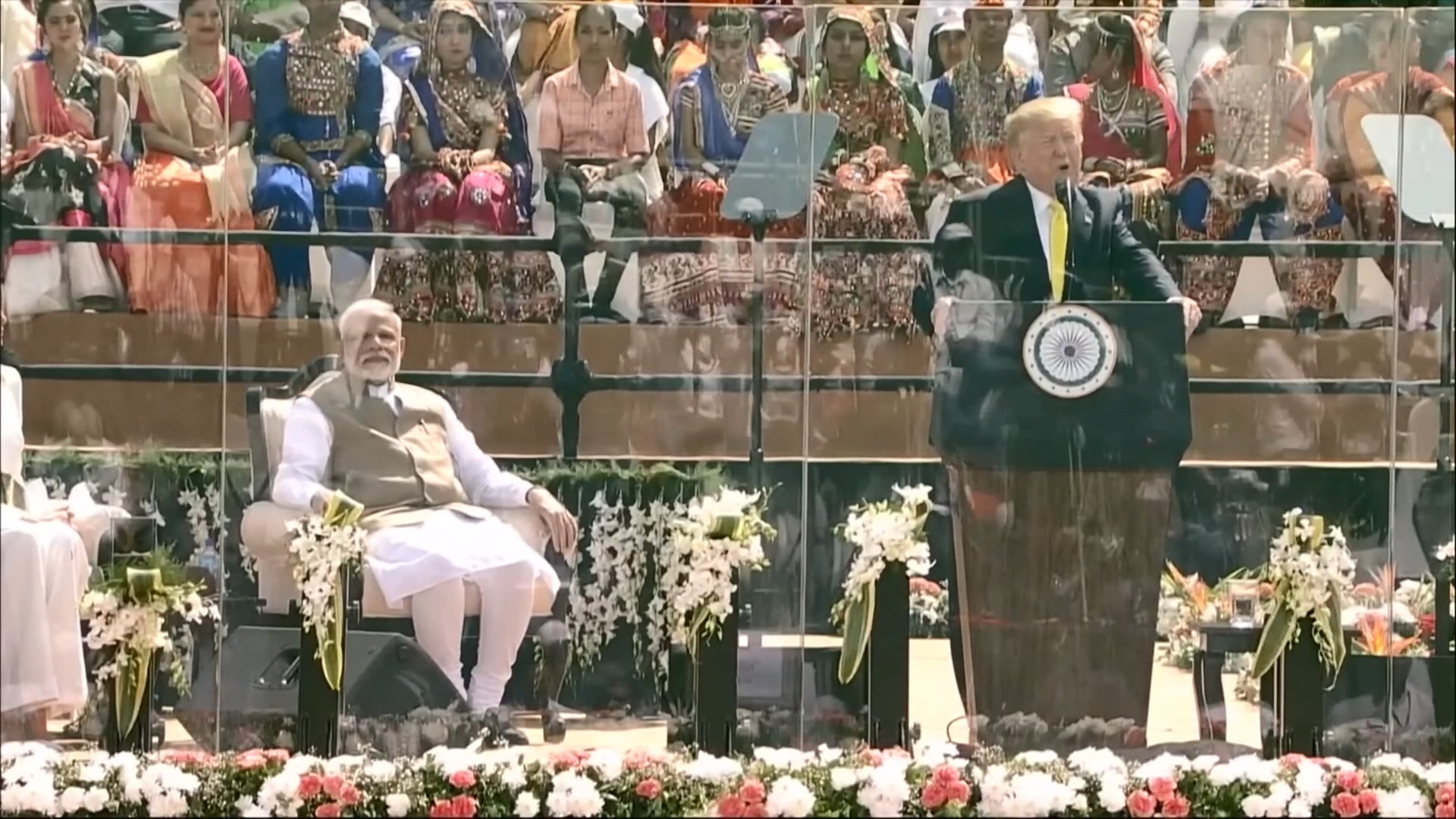 特朗普抵印度展開旋風式訪問行程