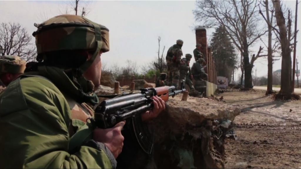 克什米爾印度軍警續與武裝分子對峙增至七死