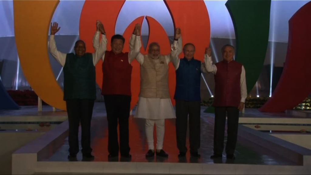 習近平出席印度金磚領導人會晤