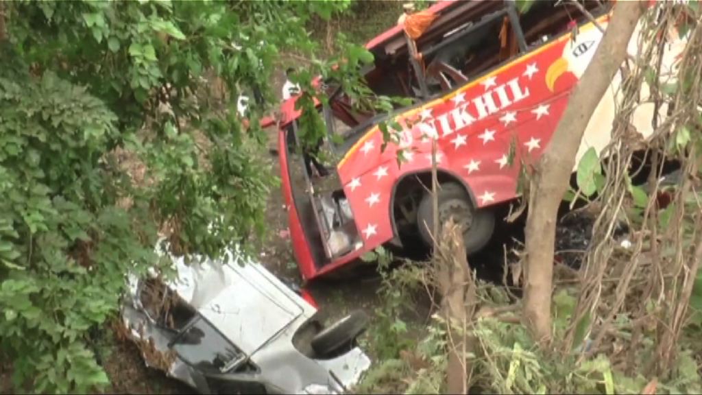 印度西部嚴重車禍近廿人死