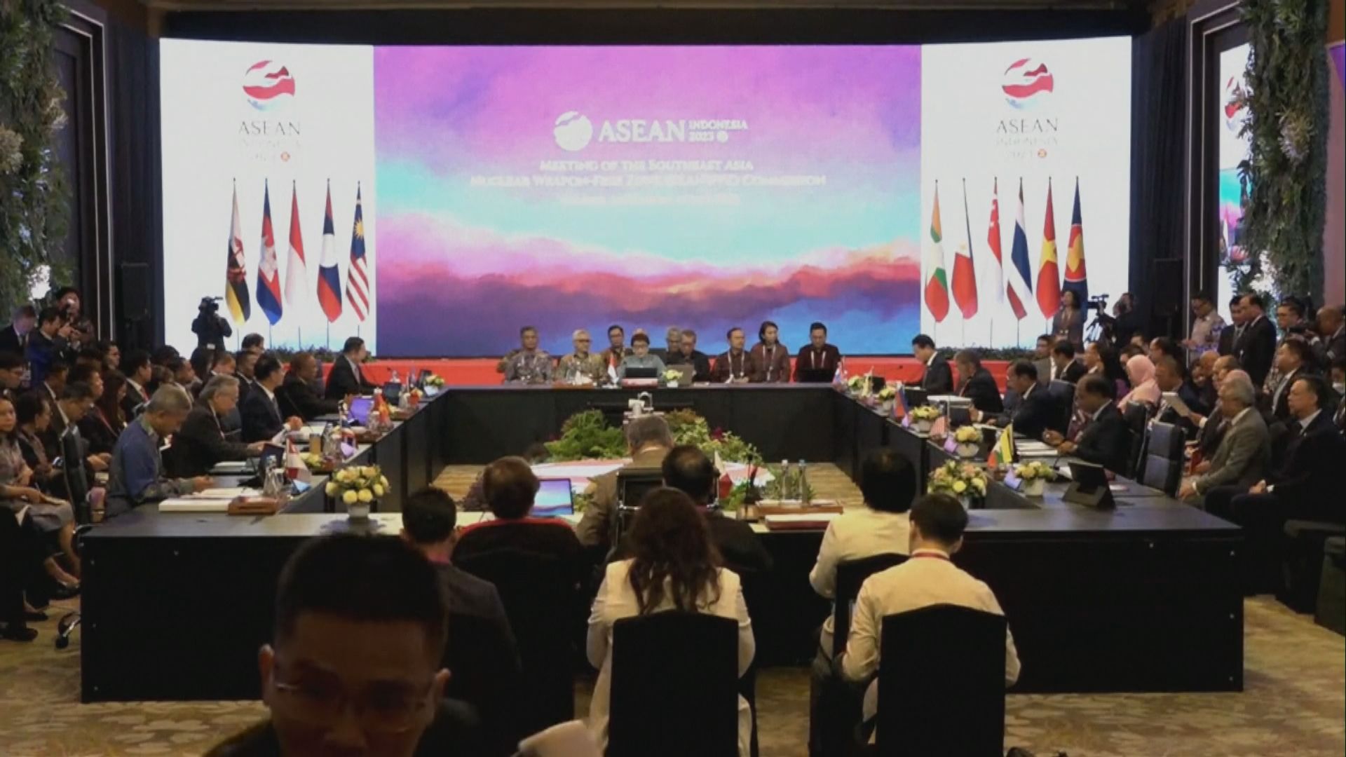 外長秦剛因健康理由缺席東盟會議 中央外辦主任王毅出席