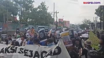 安插兒子參選副總統惹議 印尼再有示威反總統佐科維多多