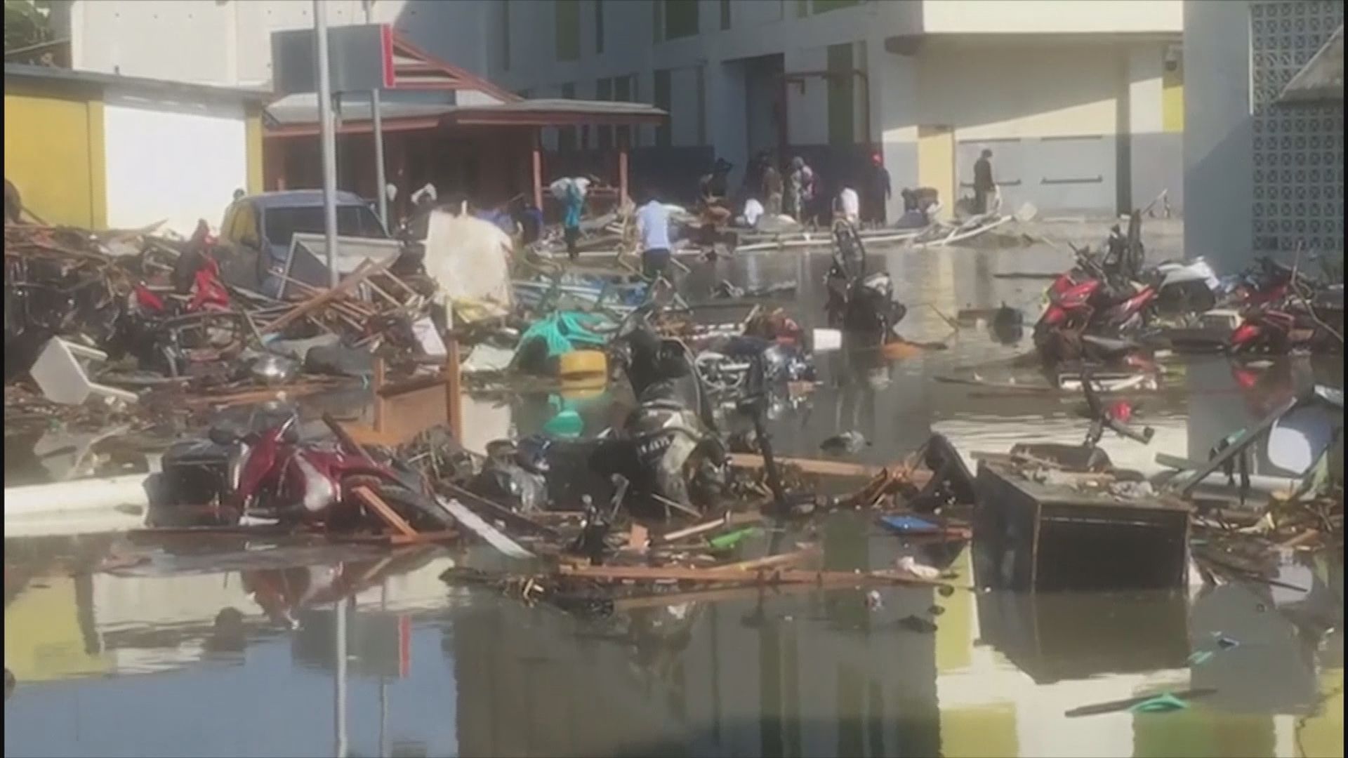 印尼中部地震　官方料死亡人數或升至數千人