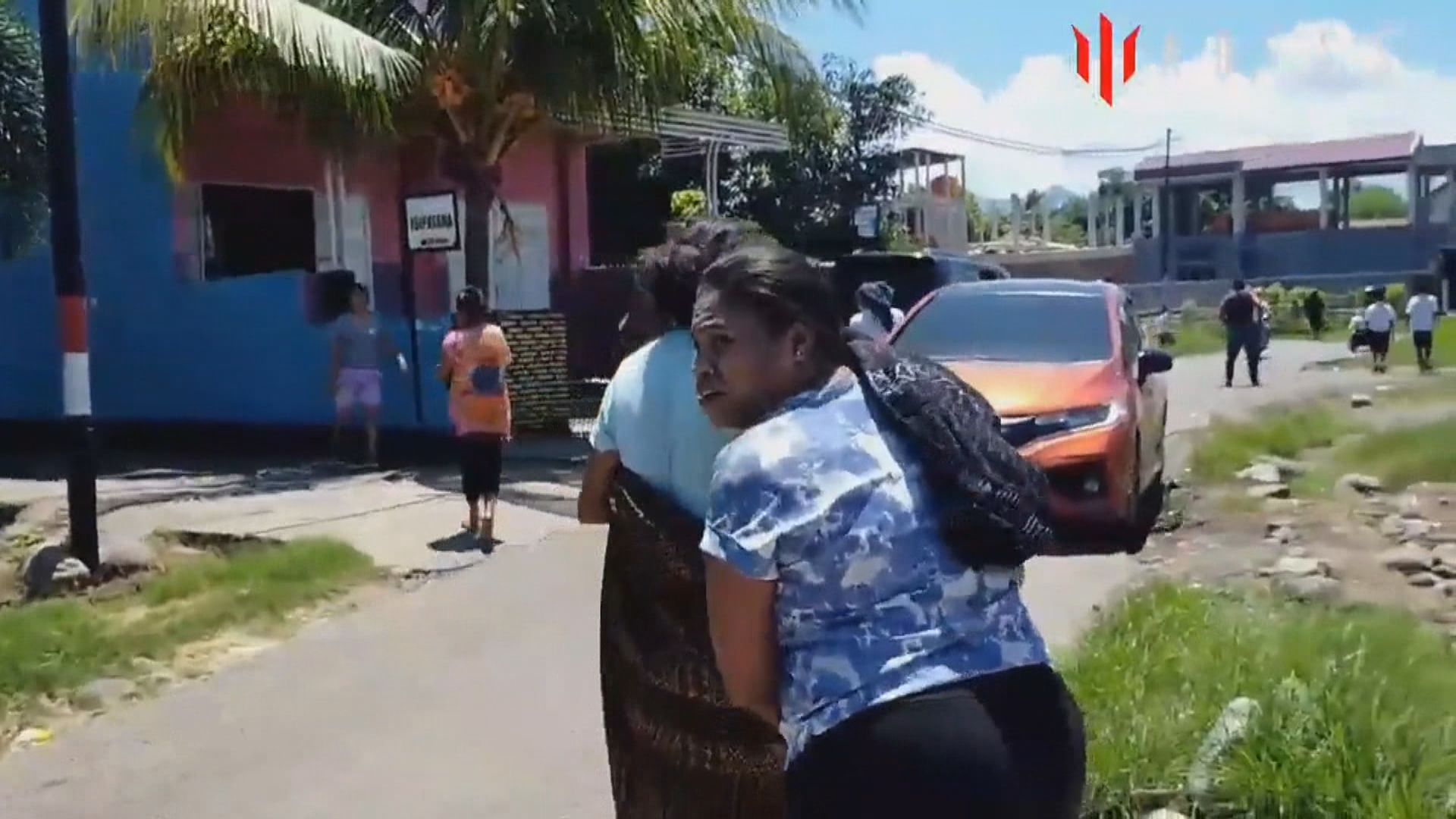 印尼發生逾7級地震　海嘯警報生效