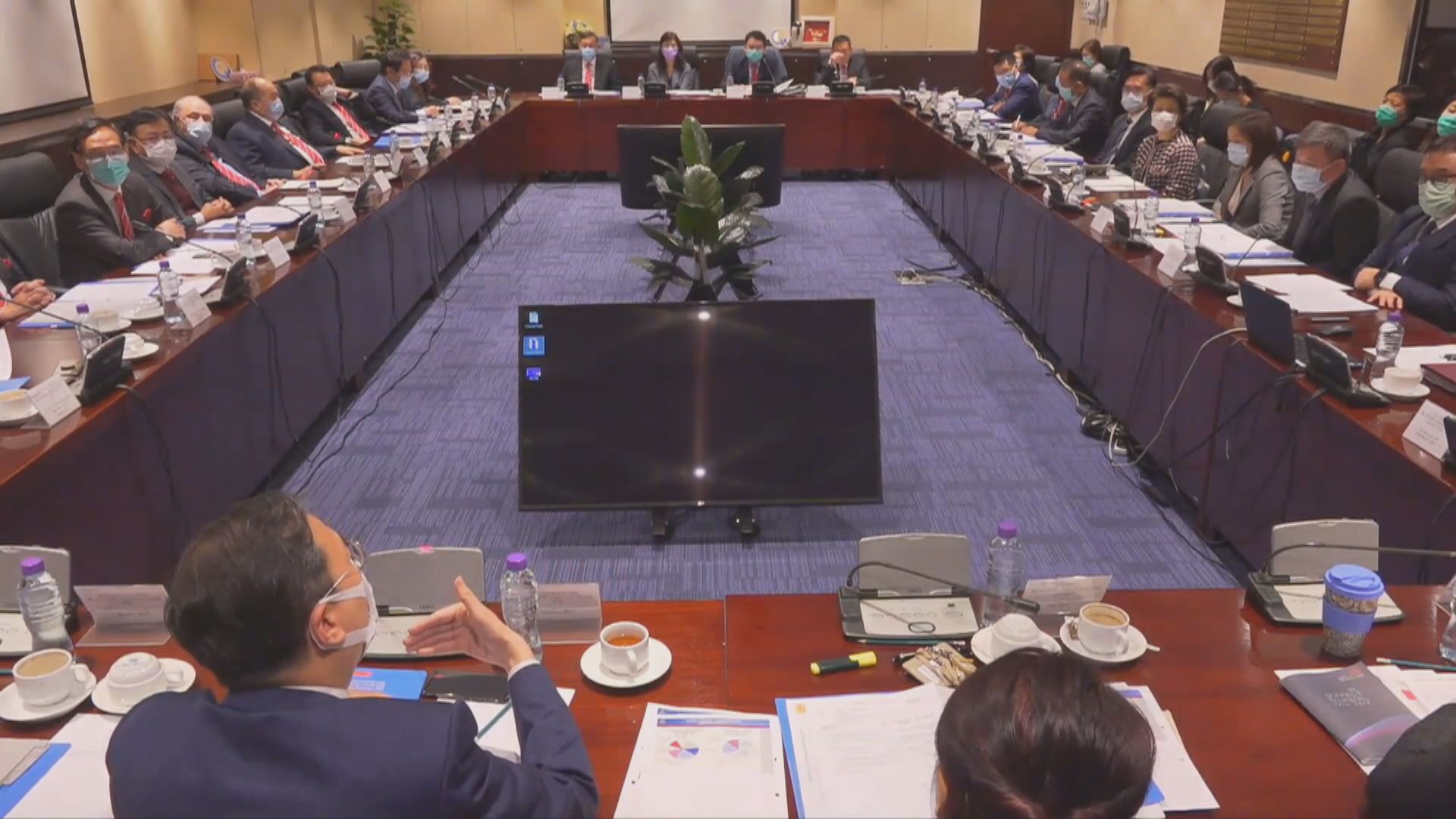 梁定邦︰冀四月公布全面調查報告